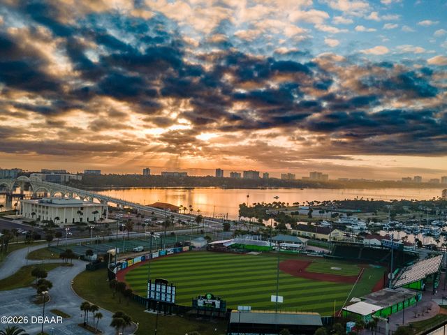 100 Silver Beach Ave Apt 614, Daytona Beach, FL 32118