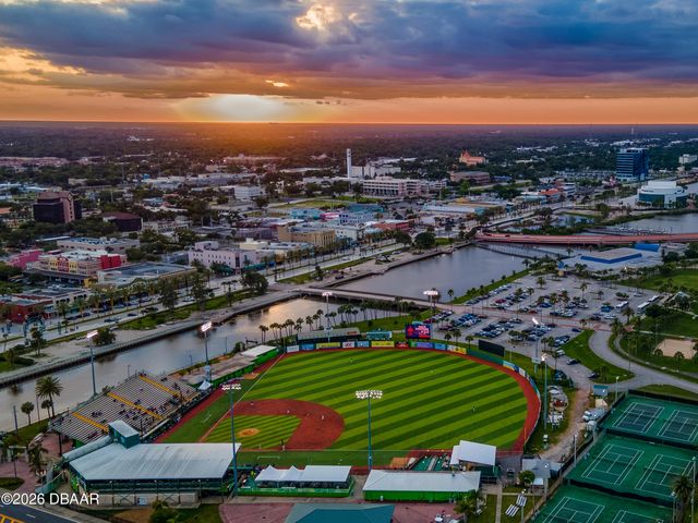 100 Silver Beach Ave Apt 614, Daytona Beach, FL 32118