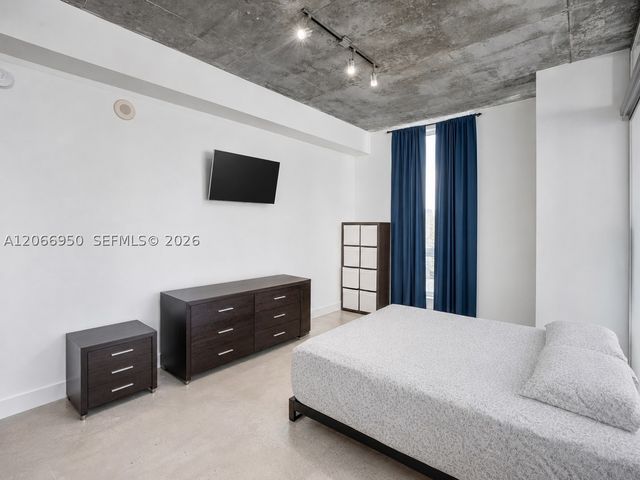 234 NE 3rd St 1007, Miami, FL 33132