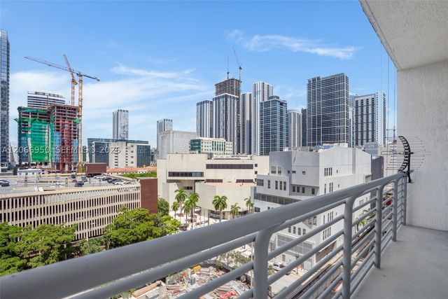 234 NE 3rd St 1007, Miami, FL 33132