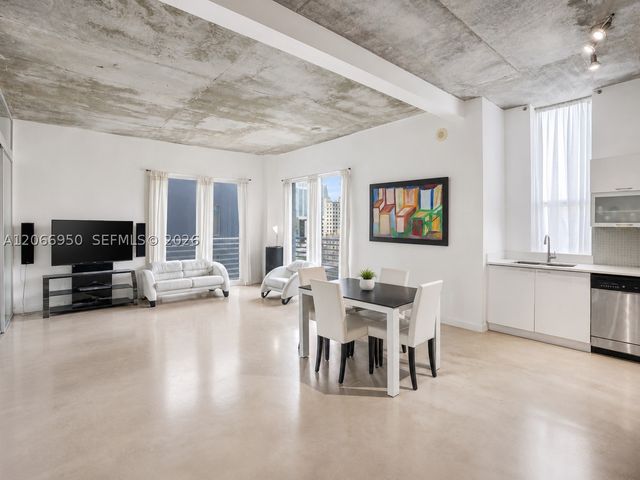 234 NE 3rd St 1007, Miami, FL 33132