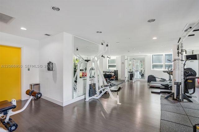 234 NE 3rd St 1007, Miami, FL 33132
