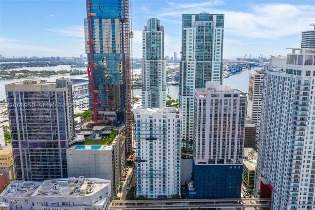 234 NE 3rd St 1007, Miami, FL 33132