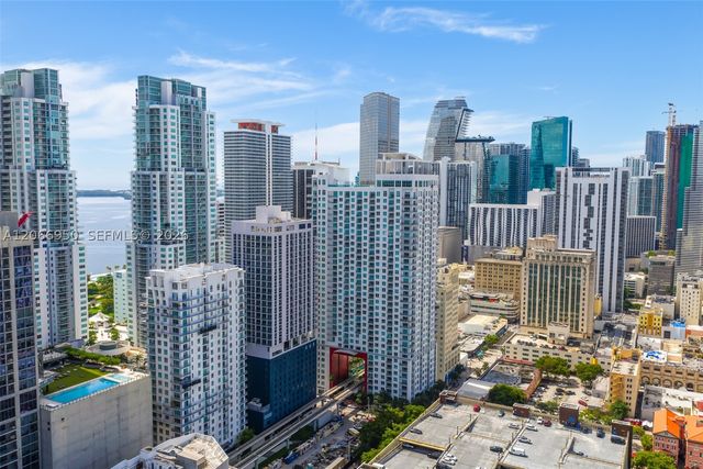 234 NE 3rd St 1007, Miami, FL 33132