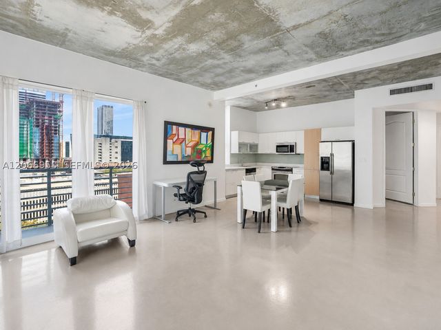 234 NE 3rd St 1007, Miami, FL 33132