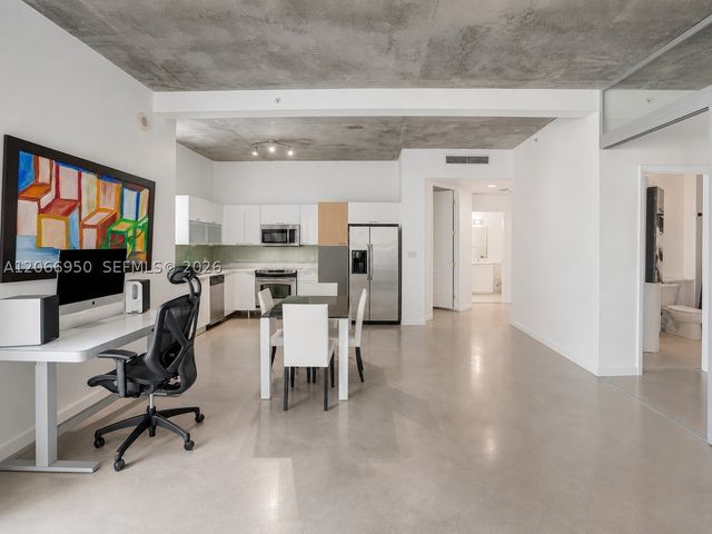 234 NE 3rd St 1007, Miami, FL 33132