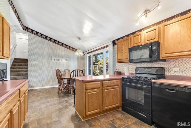 7128 Milhouse Road, Indianapolis, IN 46221