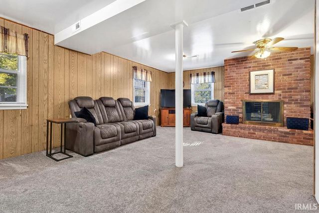 7128 Milhouse Road, Indianapolis, IN 46221