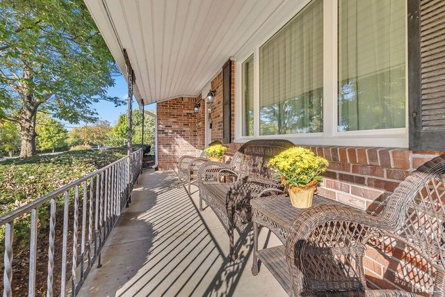 7128 Milhouse Road, Indianapolis, IN 46221