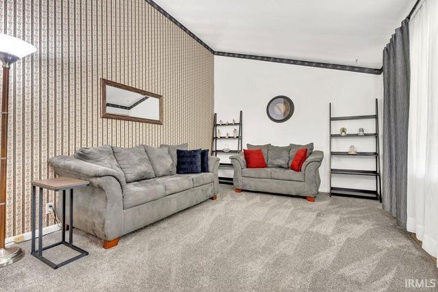 7128 Milhouse Road, Indianapolis, IN 46221