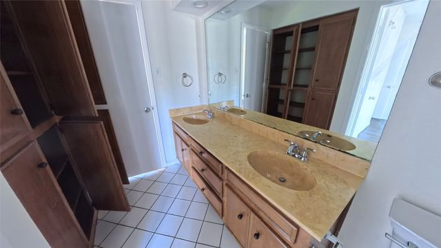 7215 Cutter Mill Drive, Dallas, TX 75248