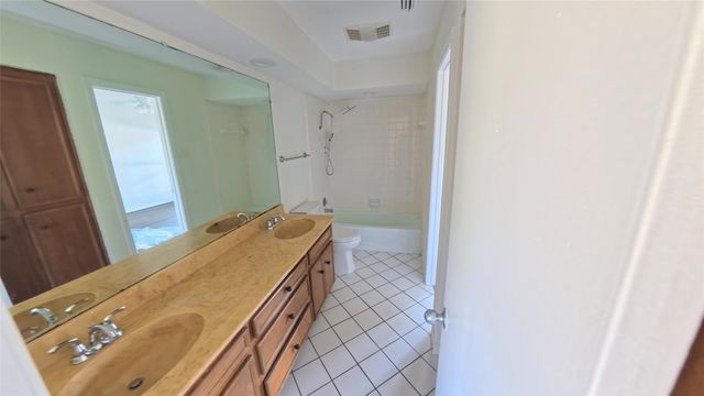 7215 Cutter Mill Drive, Dallas, TX 75248