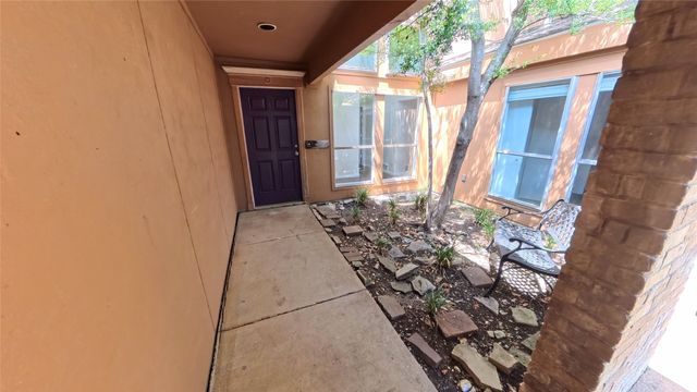 7215 Cutter Mill Drive, Dallas, TX 75248