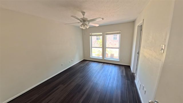 7215 Cutter Mill Drive, Dallas, TX 75248