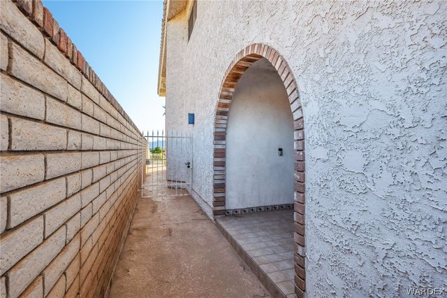 2929 Camino Del Rio, Bullhead City, AZ 86442