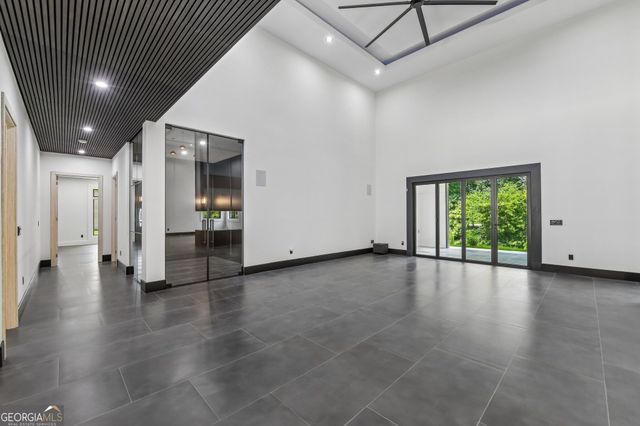 1940 E Bay Street, Hoschton, GA 30548
