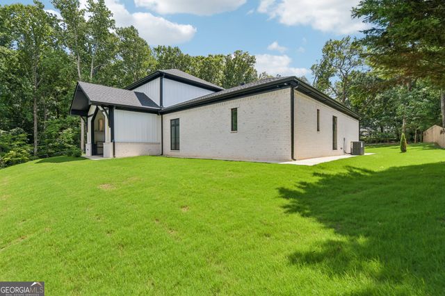 1940 E Bay Street, Hoschton, GA 30548