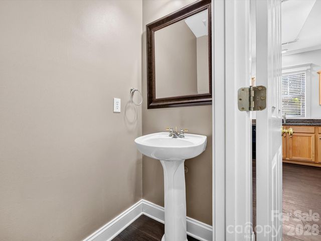 8515 Lindholm Drive, Huntersville, NC 28078