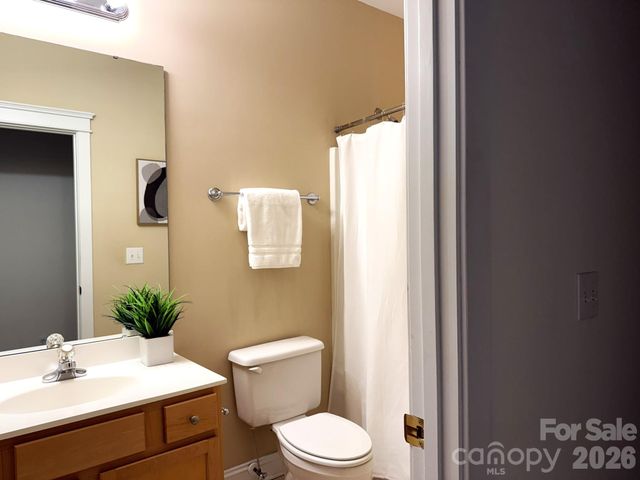 8515 Lindholm Drive, Huntersville, NC 28078
