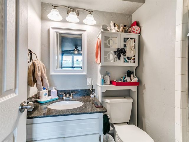 9208 S Winston Way, Moore, OK 73139