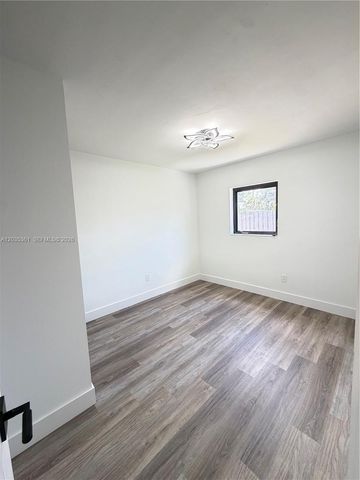 2930 SW 106th Avenue, Miami, FL 33165