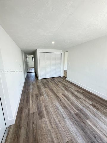 2930 SW 106th Avenue, Miami, FL 33165