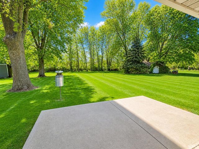 219 Holiday Drive, Greentown, IN 46936