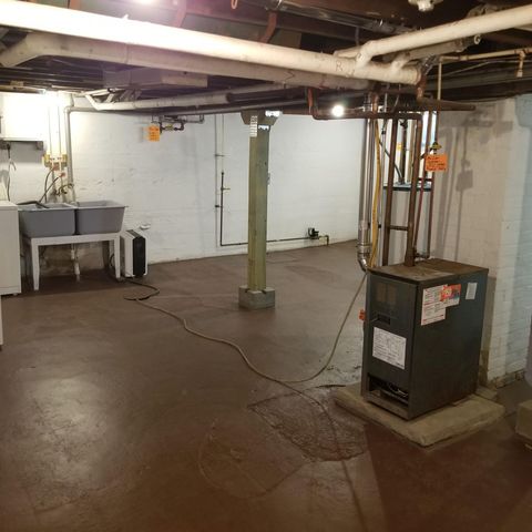 2910 Newton Avenue N, Minneapolis, MN 55411