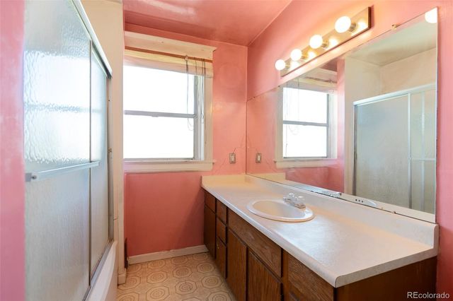 1060 Cook Street, Denver, CO 80206