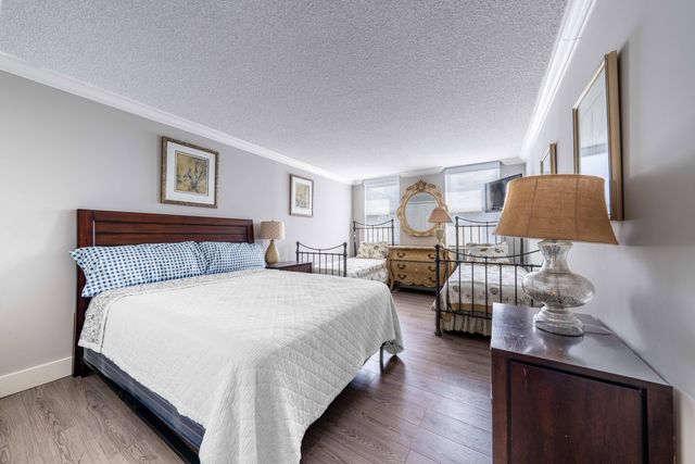 1150 Hillsboro Mile 202, Hillsboro Beach, FL 33062
