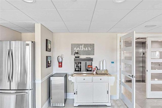 1150 Hillsboro Mile 202, Hillsboro Beach, FL 33062