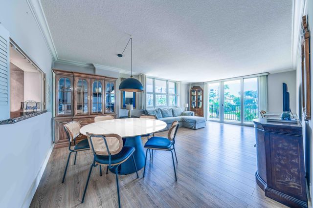 1150 Hillsboro Mile 202, Hillsboro Beach, FL 33062