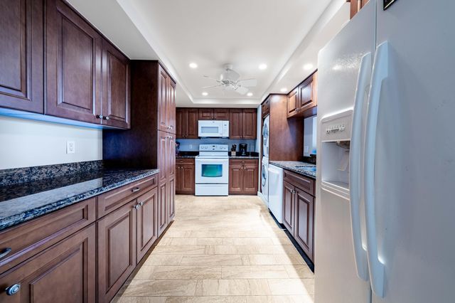 1150 Hillsboro Mile 202, Hillsboro Beach, FL 33062