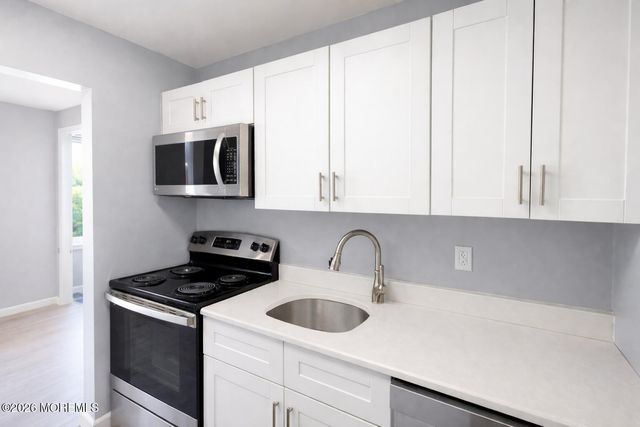 289 Main Street 6G, Spotswood, NJ 08884