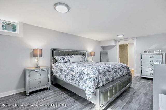 2927 Abbot Road, East Lansing, MI 48823