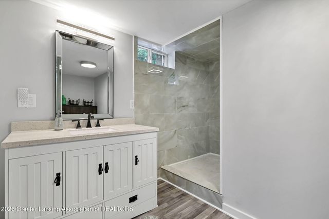 2927 Abbot Road, East Lansing, MI 48823