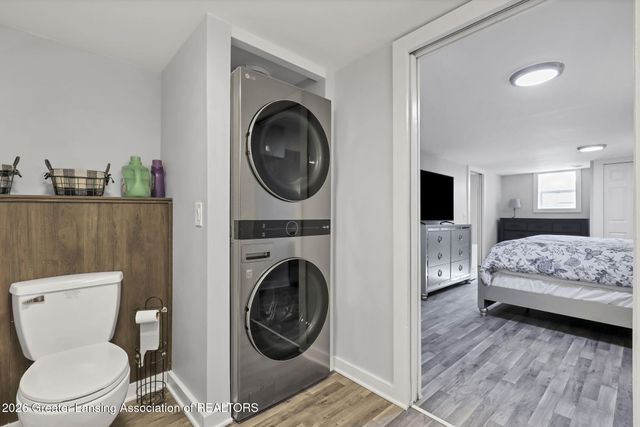 2927 Abbot Road, East Lansing, MI 48823