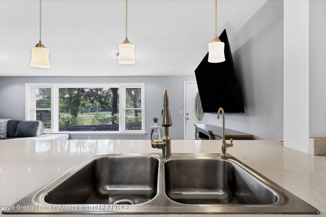 2927 Abbot Road, East Lansing, MI 48823