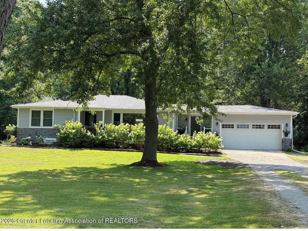 2927 Abbot Road, East Lansing, MI 48823