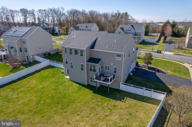 205 WINTERWOOD LN, Mullica Hill, NJ 08062