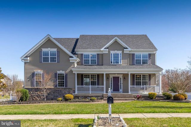 205 WINTERWOOD LN, Mullica Hill, NJ 08062