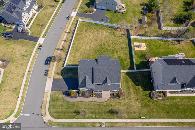 205 WINTERWOOD LN, Mullica Hill, NJ 08062