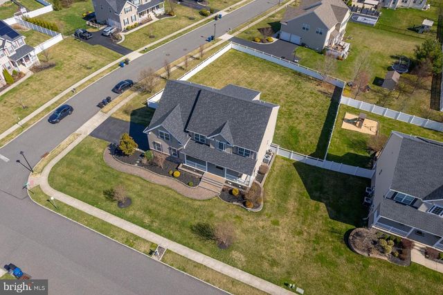 205 WINTERWOOD LN, Mullica Hill, NJ 08062