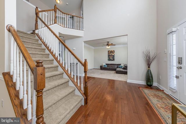 205 WINTERWOOD LN, Mullica Hill, NJ 08062