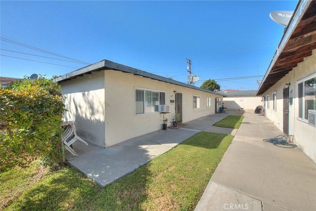 5853 Loveland, Bell Gardens, CA 90201
