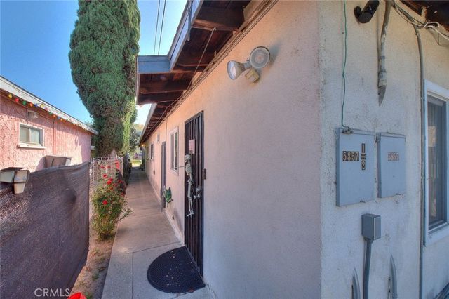 5853 Loveland, Bell Gardens, CA 90201