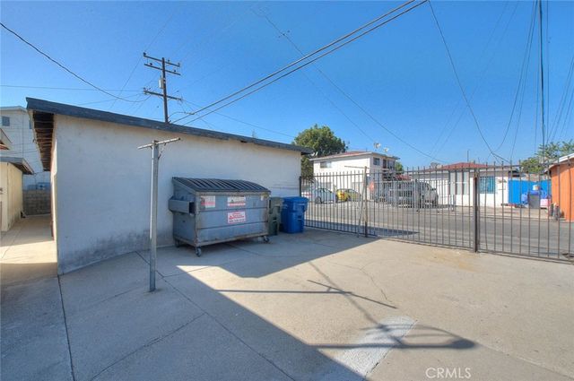 5853 Loveland, Bell Gardens, CA 90201
