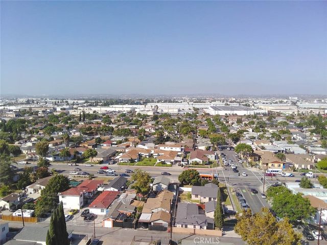 5853 Loveland, Bell Gardens, CA 90201