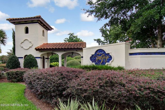 4020 LAVISTA Circle 211, Jacksonville, FL 32217