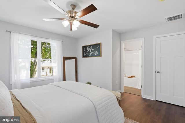 238 BLUE RIDGE AVE, Front Royal, VA 22630
